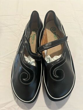 Naot Black Leather Mary Jane Flats with Swirl Stitching